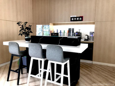 厦门新成功瑞利汽车与办公桌椅 产业交融的典范